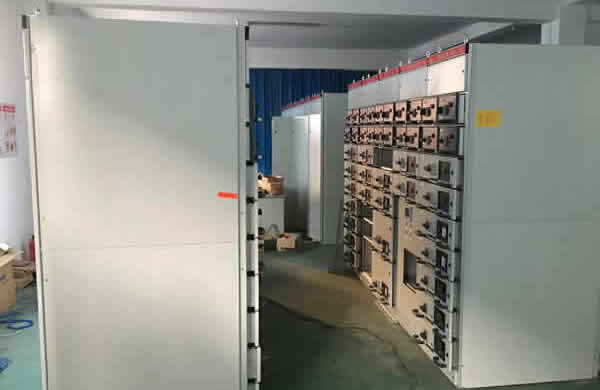 GCK型低压抽出式开关柜 GCK型低压抽出式开关柜