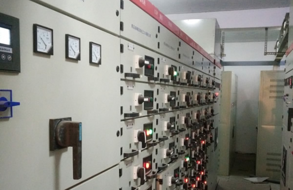 MNS型低压抽出式开关柜