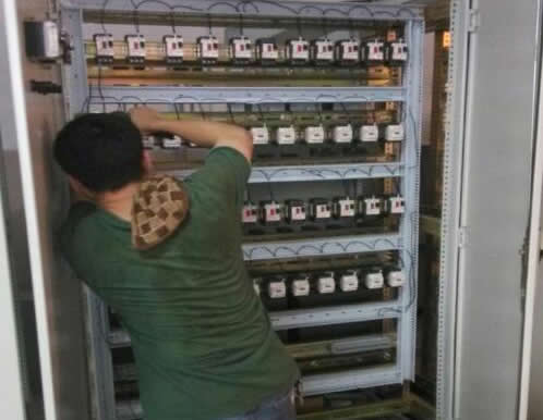 我公司为大恒包装公司安 我公司为大恒包装公司安